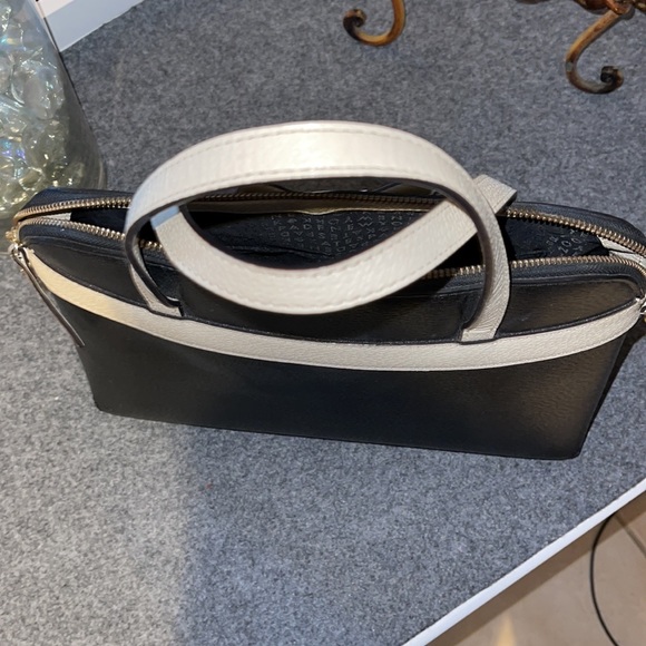 Kate Spade Julia Kirk Park Medium Maise Purse - Picture 3 of 5